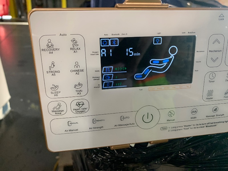 Photo 1 of ***FACTORY SEALED******TRUCK/TRAILER PICKUP ONLY***Real Relax Massage Chair Full Body with Unique Phone Controller,Heart and Blood Measurement, Zero Gravity 3D SL-Track Recliner with APP Control, Child Lock,Pause Button, Back Pad, Favor-06, Blue