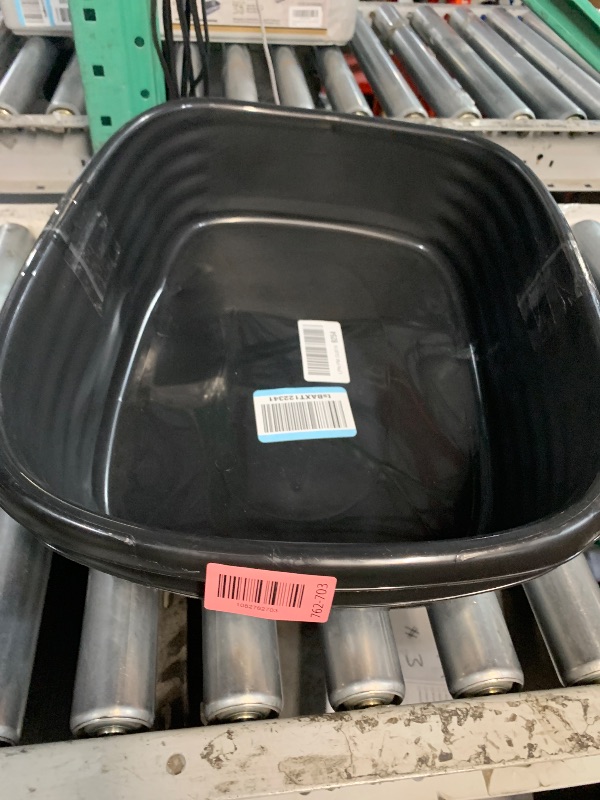 Photo 1 of ***missing lids***Arm & Hammer Rimmed Cat Litter Box - Pearl White/Dark Gray 2 pk