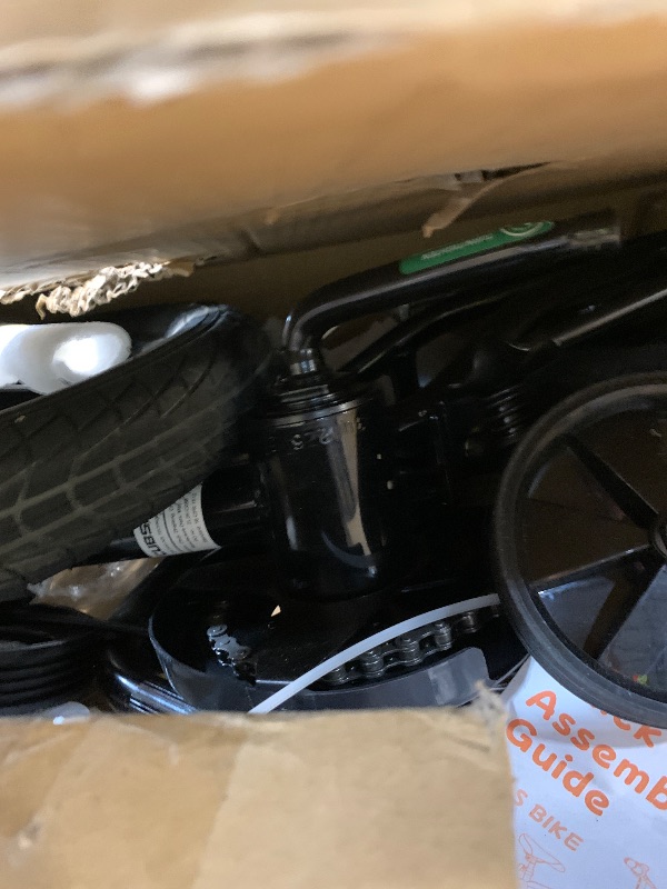 View 4 of ***FOR PArtS ONLY***DAMAGED FRAME***
cubsala 14 Inch Kids Bike