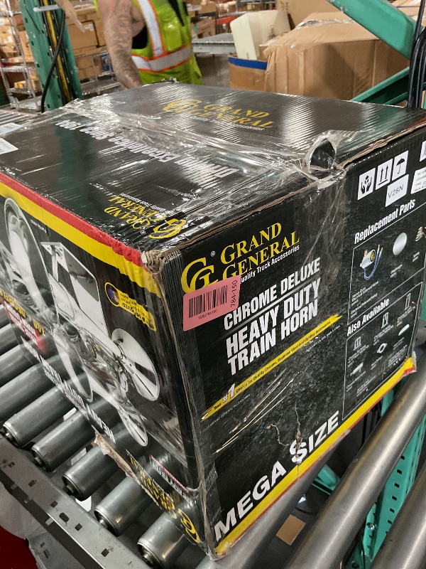 View 3 of ***USED MINOR DAMAGE****
GG Grand General Train Horn