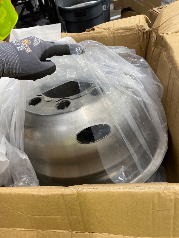 Photo 1 of *Box damaged* 17" 8 Lug Wheel Simulators,Stainless Steel,4pcs Front and Rear Wheel Simulators,Hubcaps with Bolt Kit Fit for 2005-2025 Ford F350 Truck