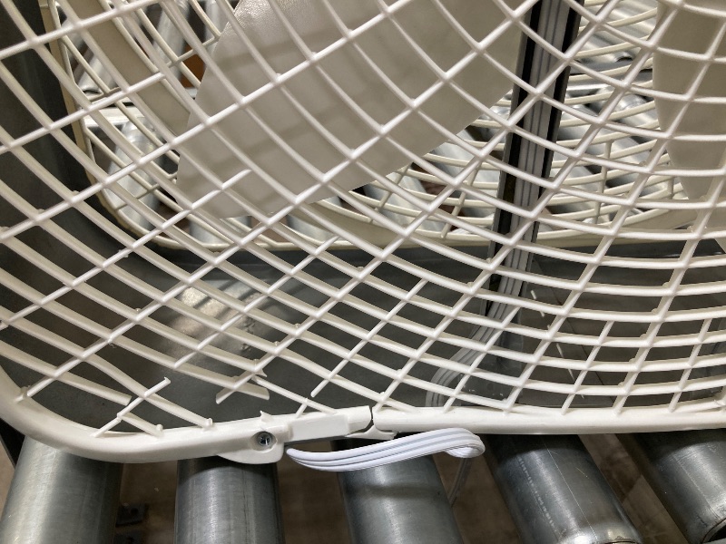 Photo 1 of **Damaged in lower corner**Air King 9723 20-Inch 3-Speed Box Fan , White