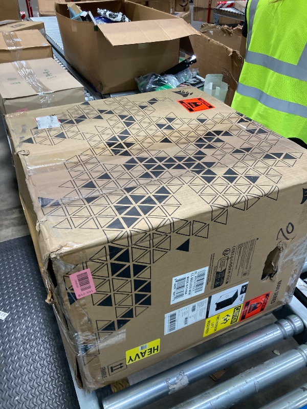 Photo 1 of **MISSING PARTS***CORSAIR 6500D Airflow Mid-Tower ATX Dual Chamber PC Case – Tempered Glass – Reverse Connection Motherboard Compatible – No Fans Included – Black