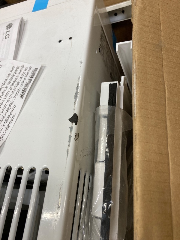 Photo 1 of *****PARTS ONLY****
LG LW1024RSMX Window Conditioner, Wi-Fi Enabled w/Remote, 450 Sq.Ft, 4-Way Air Deflection, 3 Cooling and Fan Speeds, 115V, 10,000 BTU, White