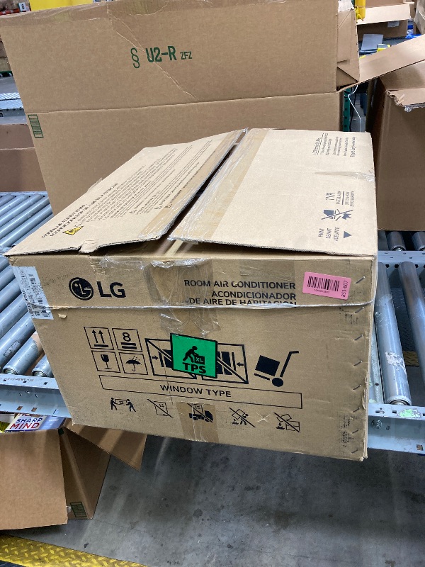 Photo 1 of *****PARTS ONLY****
LG LW1024RSMX Window Conditioner, Wi-Fi Enabled w/Remote, 450 Sq.Ft, 4-Way Air Deflection, 3 Cooling and Fan Speeds, 115V, 10,000 BTU, White