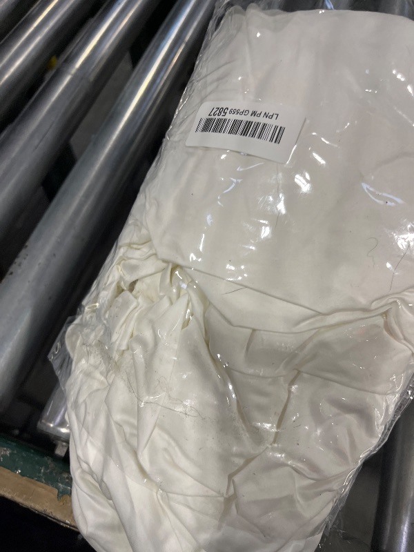 Photo 1 of Royale Linens 400 Thread Count Queen Fitted Sheet Only - 100% Cotton White Fitted Sheet Queen - Luxury Sateen Weave - All Around Elastic Deep Pocket - Durable Bottom Sheets - Fit Up to 16" (White)