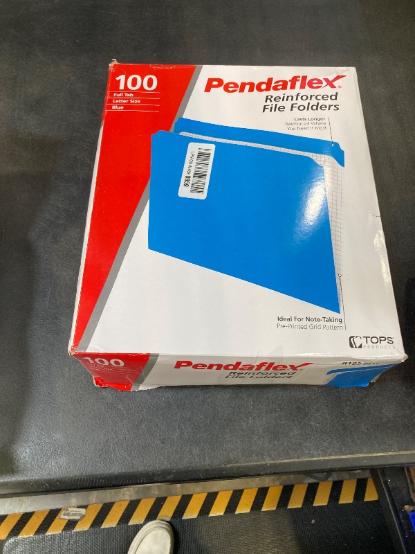 Photo 1 of Pendaflex Color File Folders with Interior Grid, Letter Size, Blue, Straight Cut, 100/BX (R152 BLU)