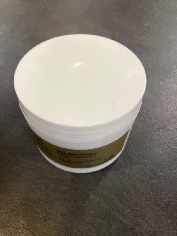 Photo 1 of RoC Resurfacing Disks, Line Smoothing Exfoliating Makeup Remover Pads 28 CT