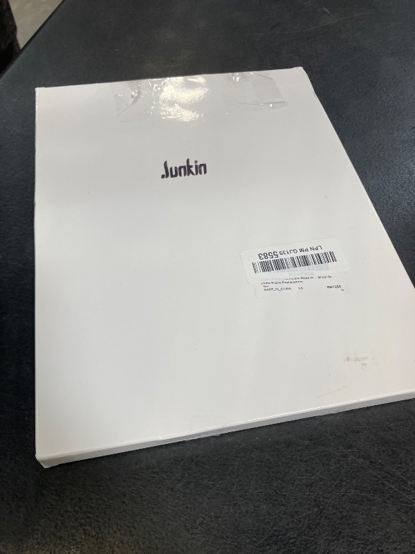 Photo 1 of Junkin 6 Pack 8 x 10 Inch Non-Glare Acrylic Sheet for Picture Frame