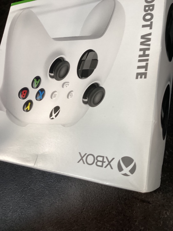 Photo 1 of Microsoft Xbox Series S or X Wireless Controller Robot White plus VGSION battery