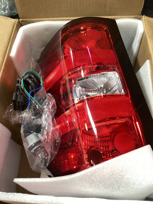 Photo 1 of Boine Tail Light Compatible With 2007 2008 2009 2010 2011 2012 2013 2014 Chevy Silverado 1500 2500HD 3500HD Driver and Passenger Side Rear Light Bulb and Harness Included 25958482 25958483