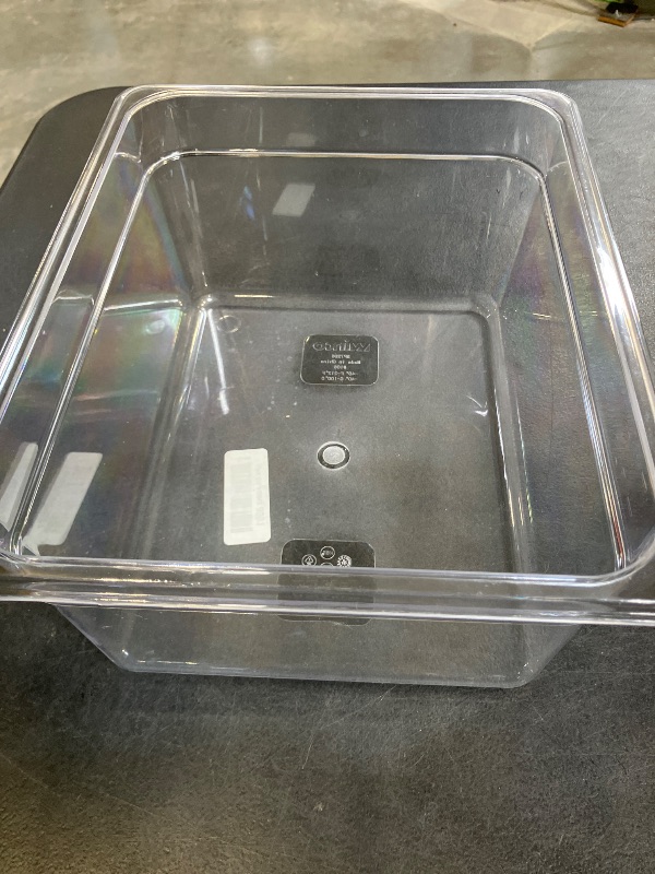 Photo 1 of Winco 1/2 Size Pan, 6-Inch