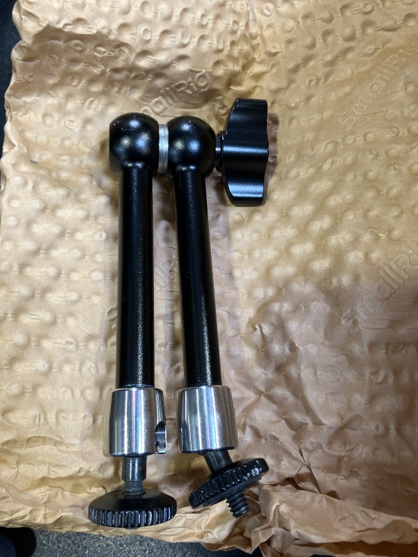 Photo 1 of SMALLRIG 11" Rosette Magic Arm, HawkLock H21 Quick Release Structure, w 1/4"-20 Screws and Anti-Twist Pins, for Monitors, Lights, Max Load Cpacity 3kg