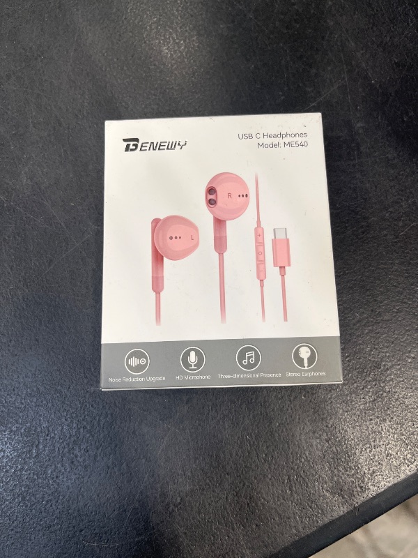Photo 1 of BENEWY USB C Headphones with Mic, Pink