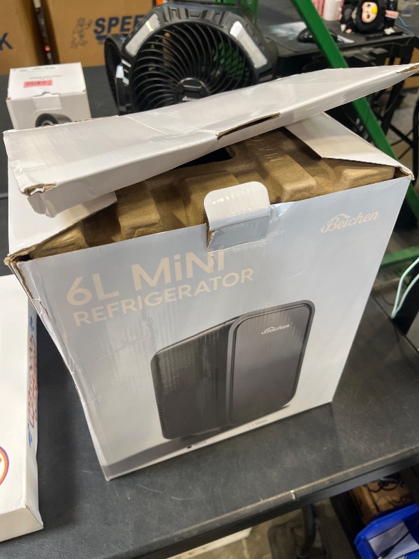 Photo 1 of BEICHEN 6 Liter Mini Fridge