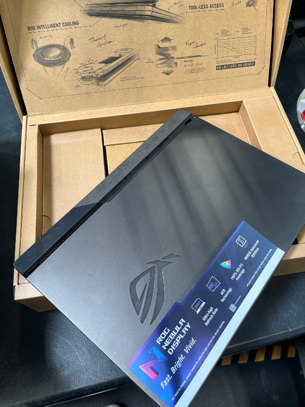 Photo 1 of ASUS ROG Strix G16 (2025) Gaming Laptop, 16” ROG Nebula 16:10 2.5K 240Hz/3ms, NVIDIA® GeForce RTX™ 5080, Intel® Core™ Ultra 9 Processor 275HX, 32GB DDR5, 1TB SSD, Wi-Fi 7, Windows 11 Home, G615LW-AS96