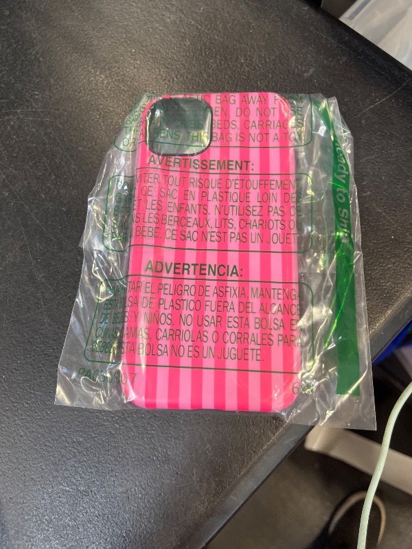 Photo 1 of flewfun Deep Pink iPhone 15 Plus Case