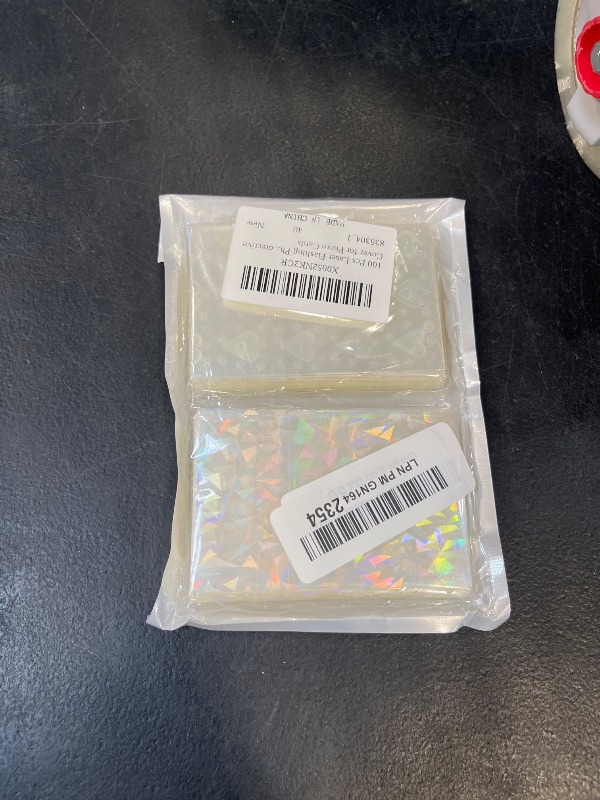 Photo 1 of 100Pcs Photocard Sleeve Holographic Photo Card Sleeves Laser Flashing Love Heart Shape Transparent Waterproof Card Protective Cover for Photo Cards