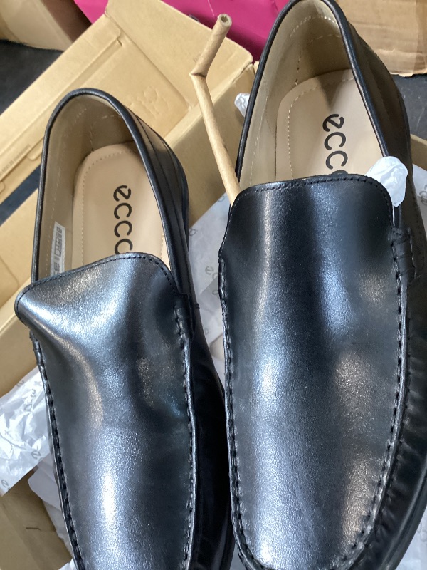 Photo 1 of ECCO Men's Classic MOC 2.0 Driving Loafers 42