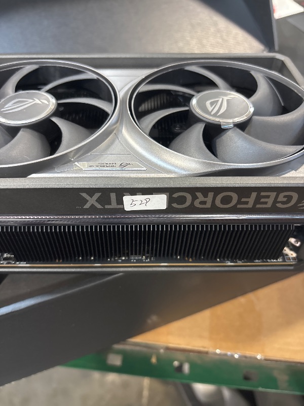 Photo 1 of ASUS ROG Astral NVIDIA GeForce RTX 5090 32GB GDDR7 BTF OC Graphics Card
