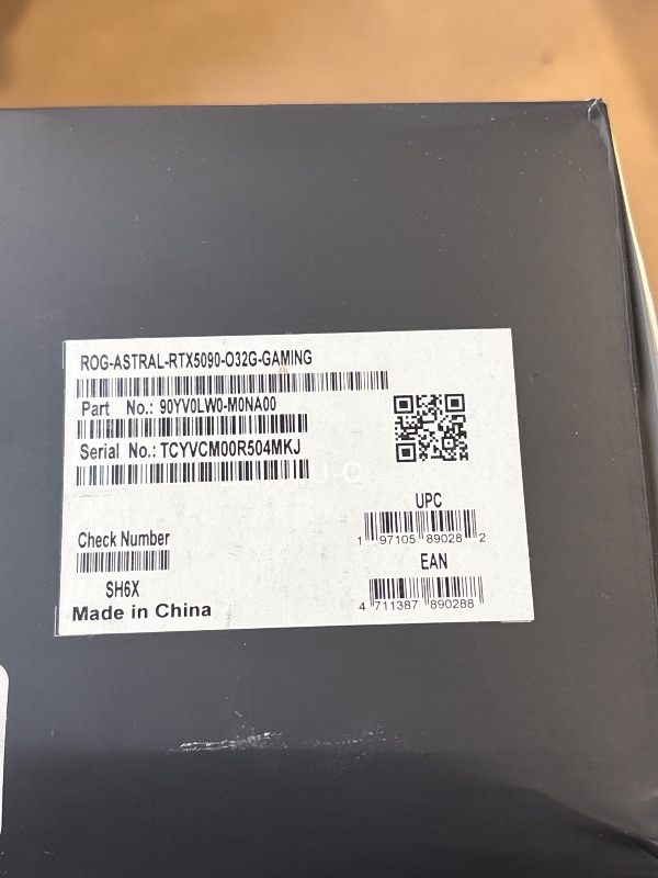Photo 1 of ASUS ROG Astral NVIDIA GeForce RTX 5090 32GB GDDR7 BTF OC Graphics Card