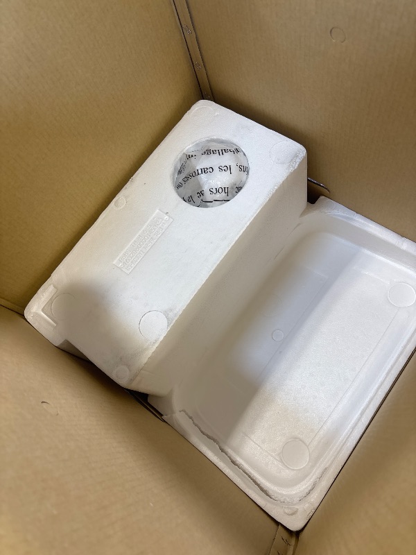 Photo 1 of Midea 14,000 BTU Dual Hose Portable Air Conditioner, Inverter, 2026 NEW