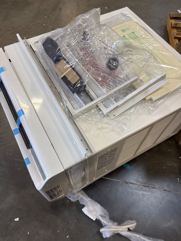 Photo 1 of **Parts Only**LG 12,000 BTU Dual Inverter Smart Window Air Conditioner, 115V Cools 550 Sq. Ft., Ultra Quiet Operation, Up to 35% More Energy Savings, ENERGY STAR®, works with LG ThinQ, Amazon Alexa and Hey Google
