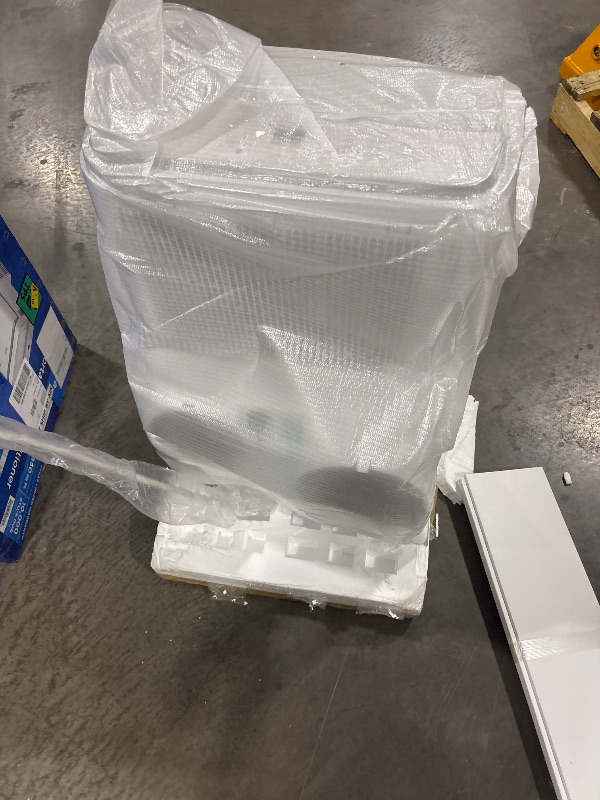 Photo 1 of Midea 13,000 BTU Dual Hose Portable Air Conditioner, Inverter, 2026 NEW