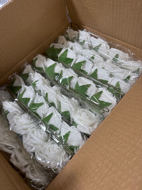 Photo 1 of WANTMAZOR 200PCS White Latex Foam Roses with Stems and Leaves