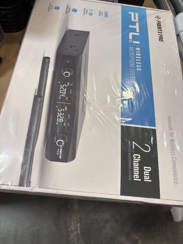 Photo 1 of Phenyx Pro Dual UHF Tunable Frequency Wireless Microphone System PTU-52-2H