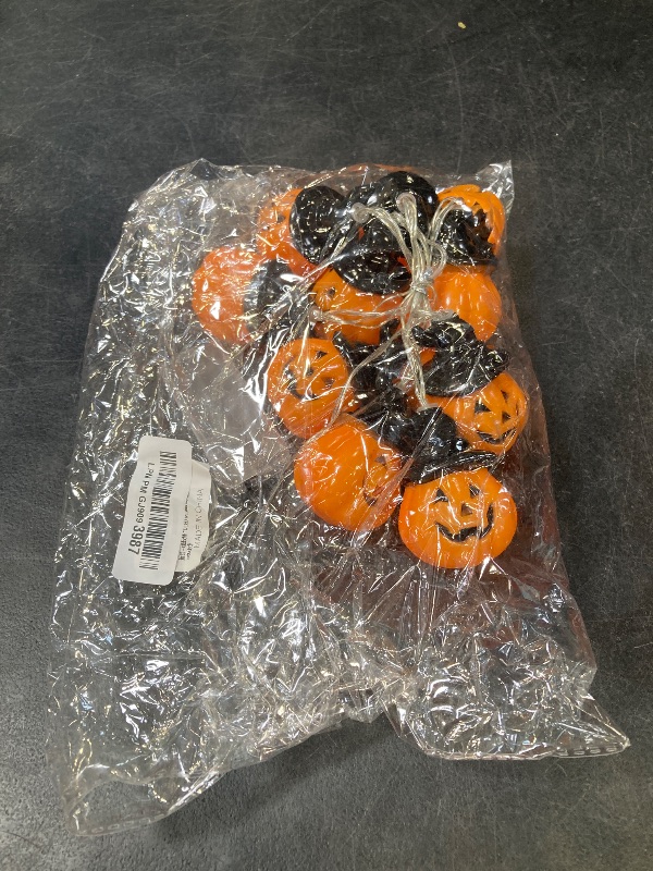 Photo 1 of xfbbchh 10 LED Pumpkin String Lights - 1.5m Halloween Decorations