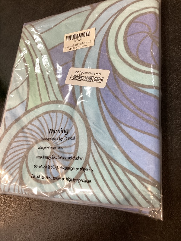 Photo 1 of Puomue Microfiber Beach Towel - 71" x 32" Waves