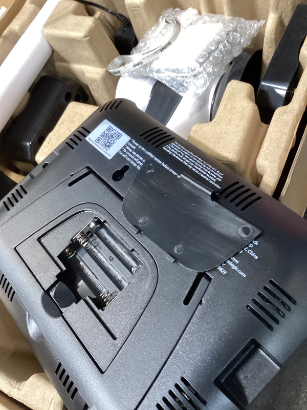 Photo 1 of Sainlogic 14-in-1 WiFi Weather Station