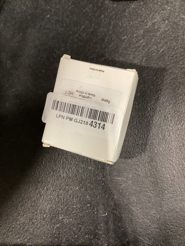 Photo 1 of HALLEAST AirPods Pro 3 Case
