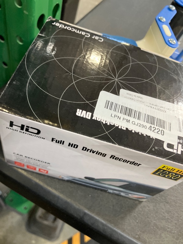 Photo 1 of Biuone A20 Dash Cam Front and Rear with 32G Card