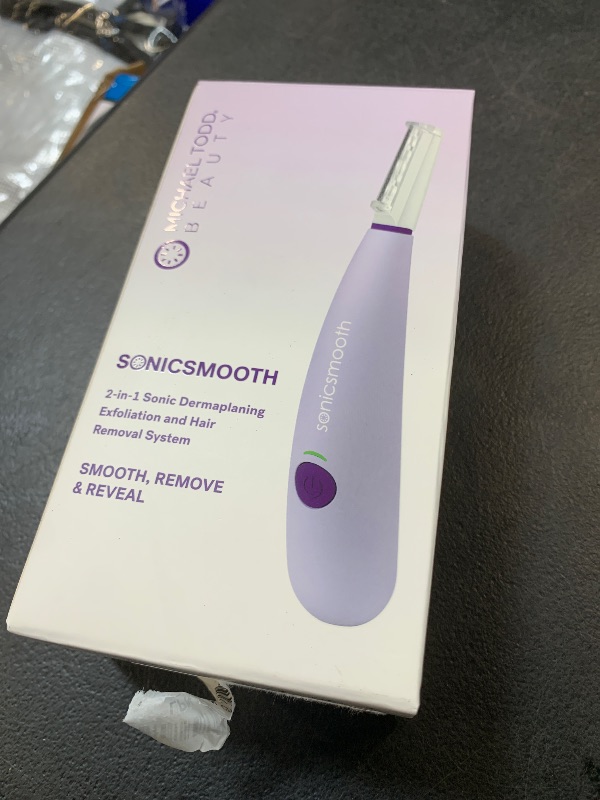 Photo 1 of Michael Todd Beauty Sonicsmooth Dermaplane Razor for Women Face