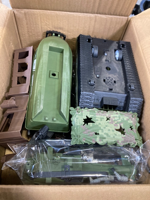 Photo 1 of deAO Military Vehicles Toy Set: Combat Boat, Helicopter, Tank Toy with 5 Army Men Figures, Accessories - Great Army Toys for 3-5 Boys Kids