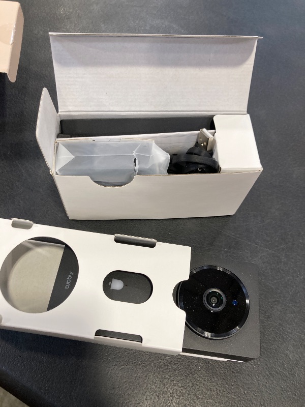 Photo 1 of Aqara Smart Doorbell Camera G410 with Chime, 2K, HomeKit Secure Video, 2-Way Audio, Built-in Matter Hub, Wireless/Wired, Supports Apple Home, Alexa, Google, Home Assistant, 2.4G/5GHz Wi-Fi, Black