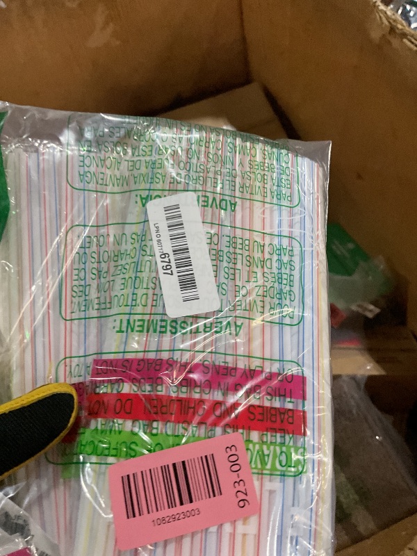Photo 1 of [200 Pack] 8.5" High Flexible Plastic Straws