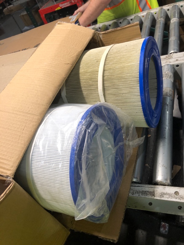 Photo 1 of *****ONE NEW, ONE USED****
BIHARNT CC200 Pool Filter Cartridge - 200 sq. ft, White (2 Pack)