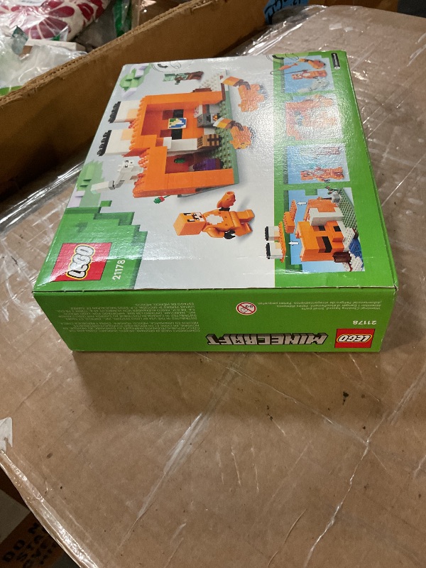 Photo 1 of ** factory sealed **
LEGO Minecraft The Fox Lodge 21178 Building Set