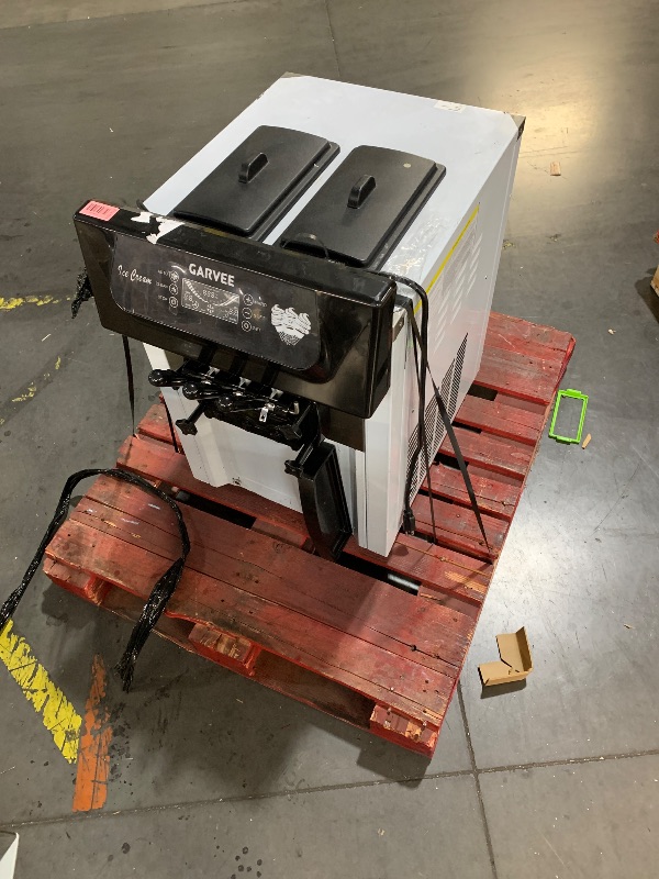 View 5 of ***missing augers*** PioneerWorks Commercial Ice Cream Maker - 2200W, 5.3-7.4 Gal/Hr, 3 Flavors ***TRUCK OR TRAILER PICKUP***