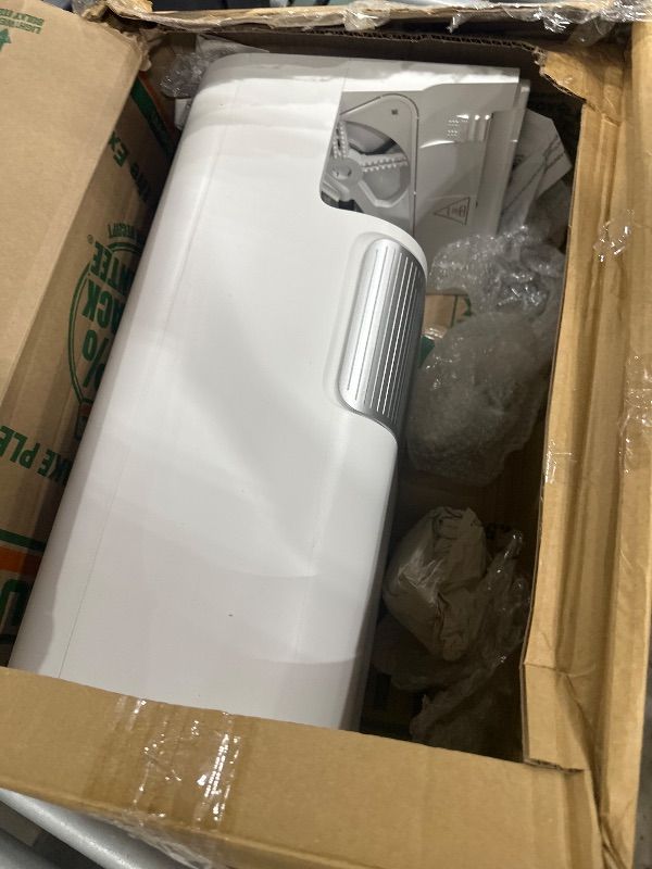 View 2 of *** PARTIAL SET *** dreame L40s Ultra AE Robot Vacuum and Mop