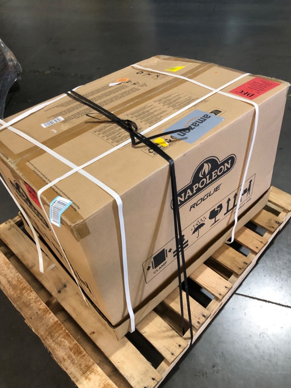 View 2 of ***FACTORY SEALED***
Napoleon Rogue PRO-S 525 Propane Grill - 4 Burner, Sear Station