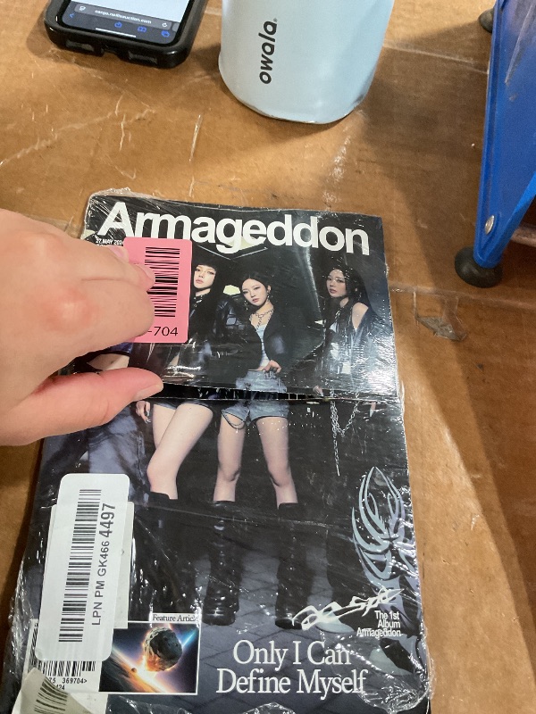 Photo 1 of ***CUT THROUGH**** aespa Armageddon 1st Album (Zine Version) - 2024 K-Pop CD