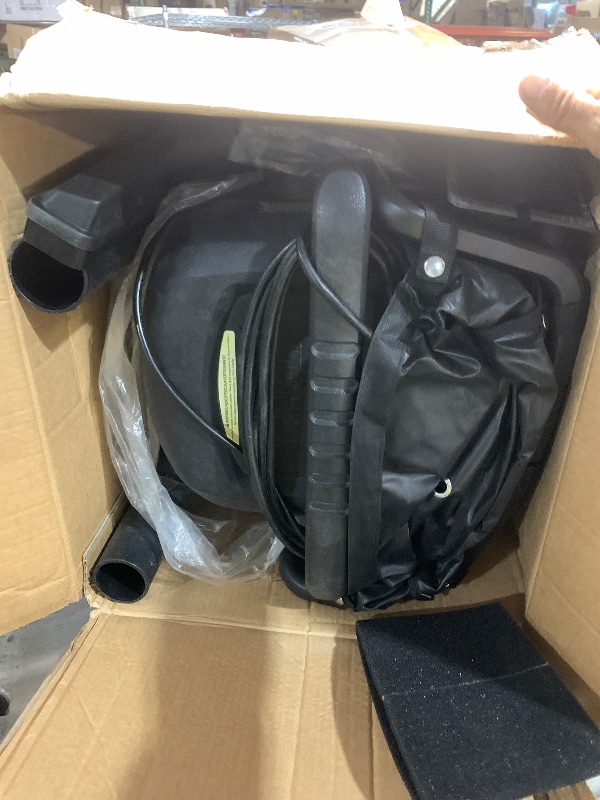 View 3 of ***FOR PARTS ON:Y**

DEWALT 12 Gallon Wet/Dry Shop Vacuum