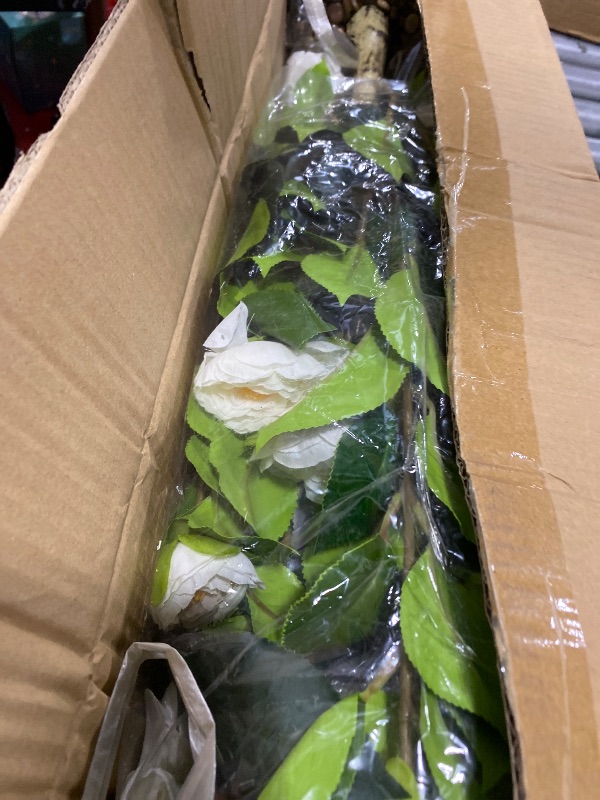 Photo 1 of Hananona Artificial Camellia Trees (White, M)