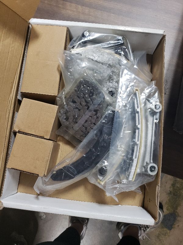 Photo 1 of 3.6 Timing Chain Kit w/Chain Guide Tensioner Sprocket for 2.8L 3.0L 3.6L Chevy Equinox Malibu Traverse GMC Acadia Cadillac CTS SRX Buick Enclave V6 Engine Engine Timing Set Replace # 9-0753S 9-0753sx