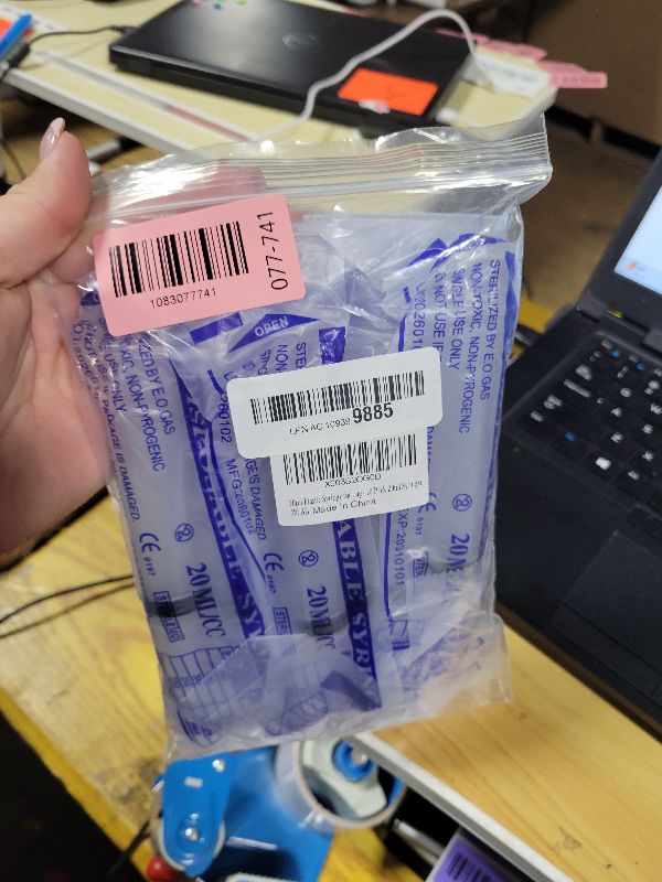 Photo 1 of 20ml Plastic Syringe for Liquids, Oral, Scientific Labs, Measuring, Dispensing, with Cap- 10 Pack 20ml Syringes