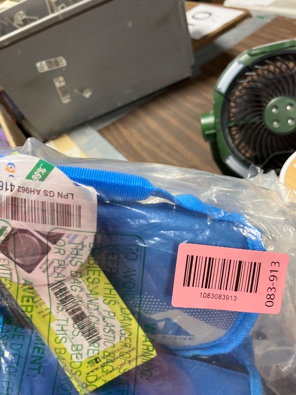 Photo 1 of 1 X Insulated Lunch Pack with BPA Free Food Container